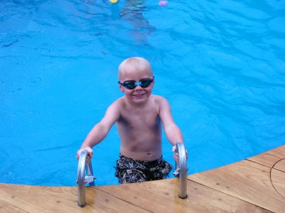 POOL-LINER för oval pool » 6,10 x 3,70 m Ø H 1,22 - 1,37 m Tjocklek 0,6 mm